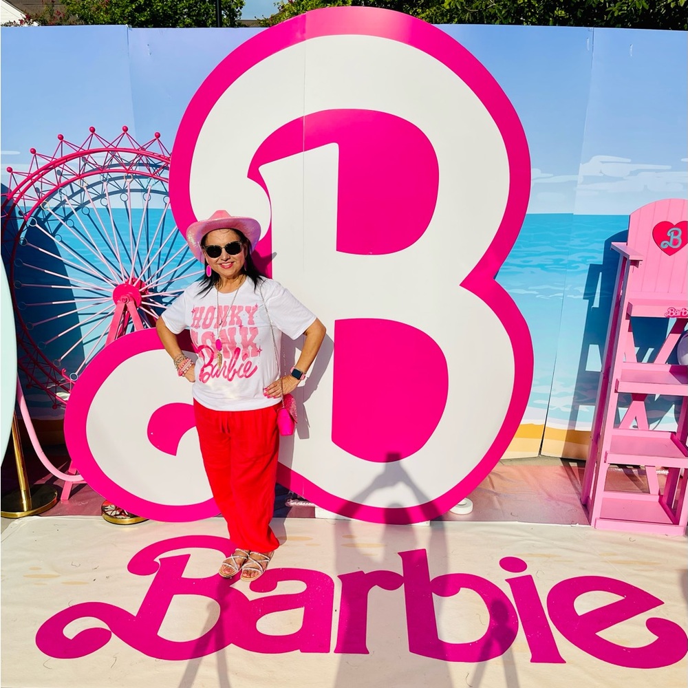 Meet your Posher, Shirlee